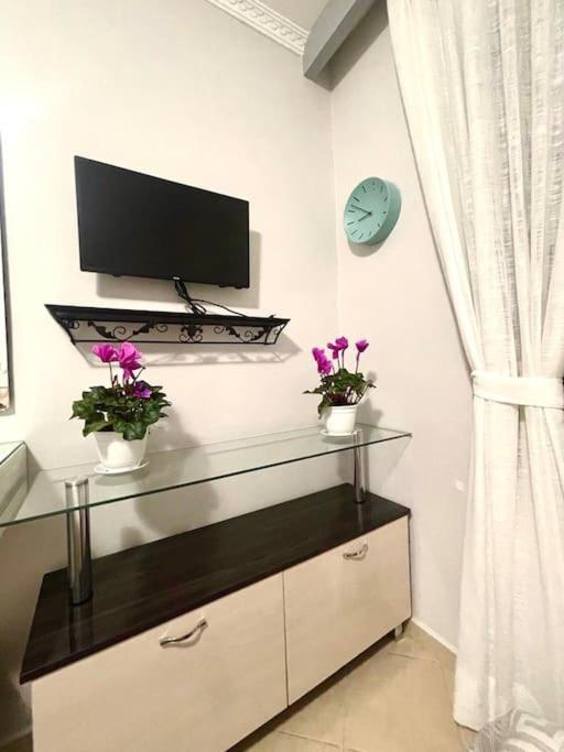 Nice Central Apartment In Tirana City Extérieur photo